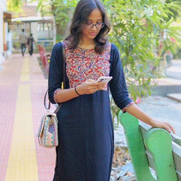 Elegant Black Printed Cotton Kurti – Timeless Everyday Styl